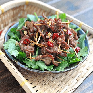 好吃的牙签牛肉