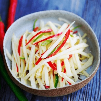 美味的醋溜土豆丝