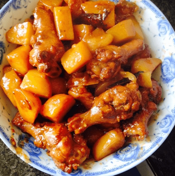 独特的炖鸡腿