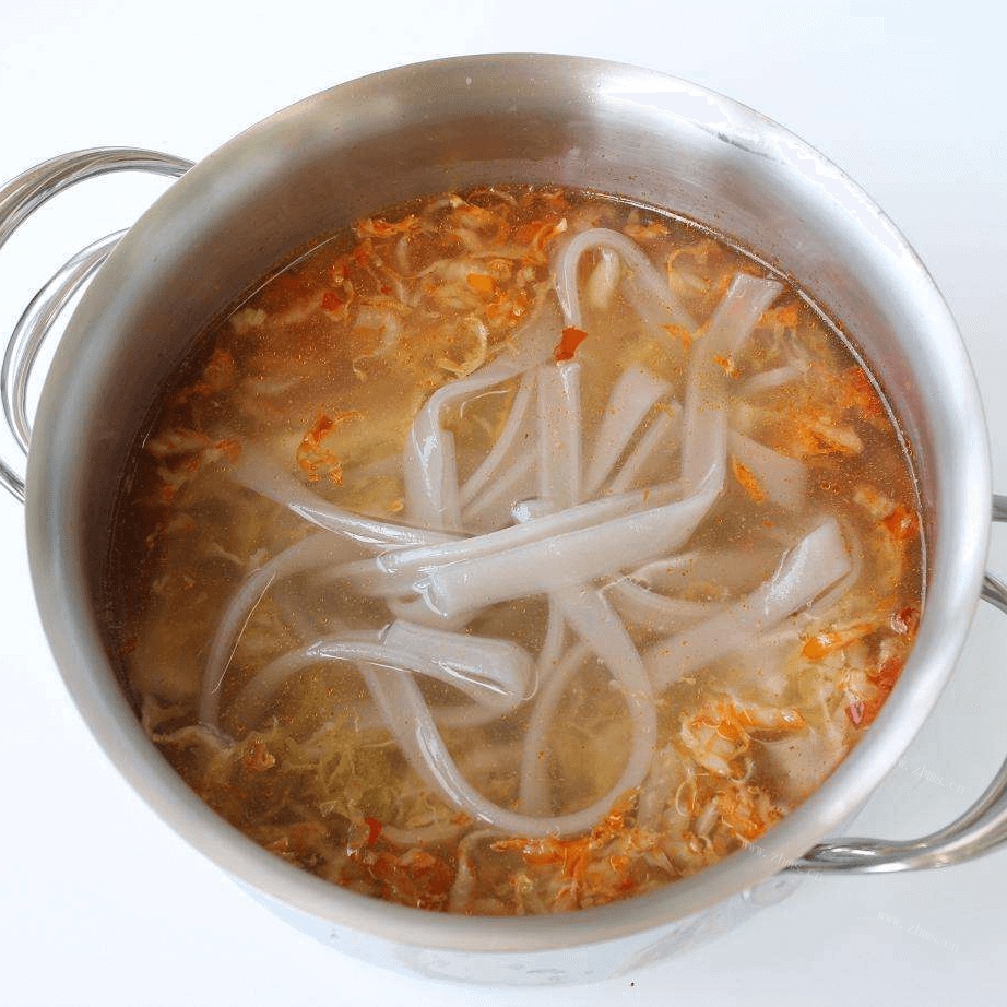 诱人的酸菜炖粉条