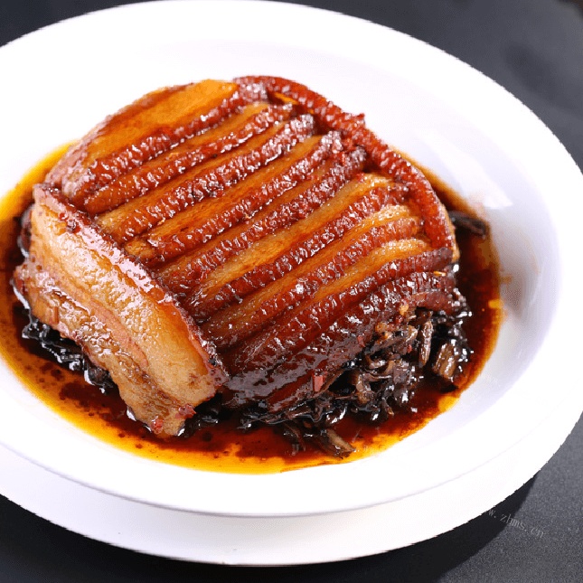 美味的梅菜扣肉