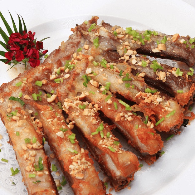 特色美食椒盐排骨