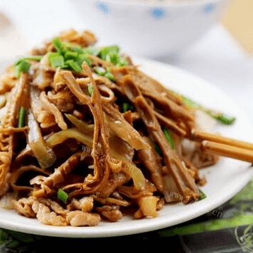 好吃的笋干炒肉