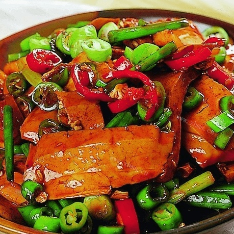 美味的香干回锅肉