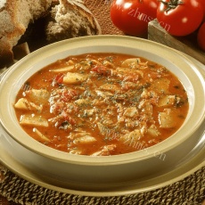 美味的西红柿牛腩汤