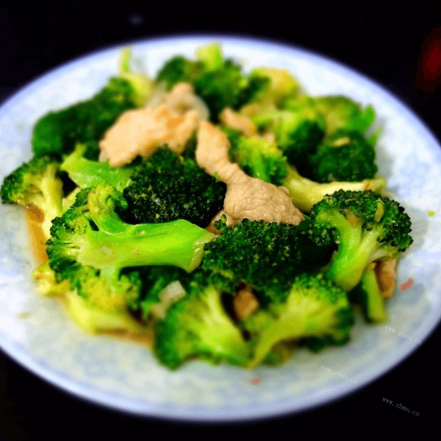 喷香的西兰花炒肉