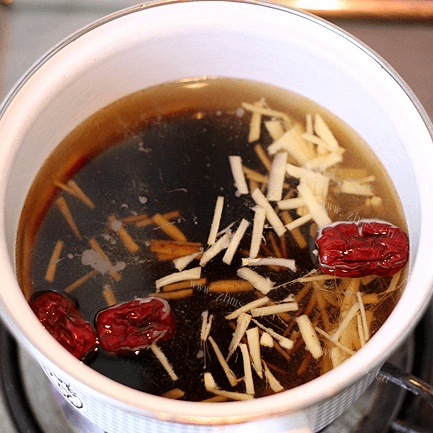 驱寒的红糖姜茶