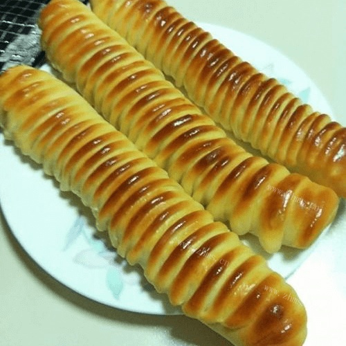 毛毛虫面包