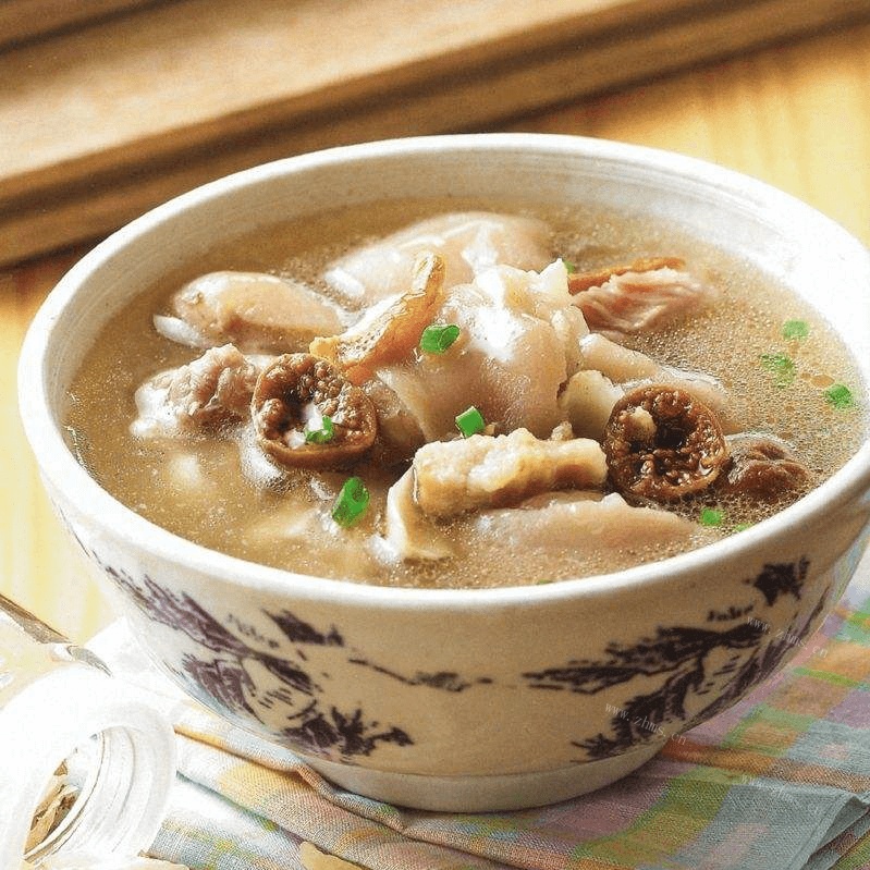 自制山药炖鸭肉