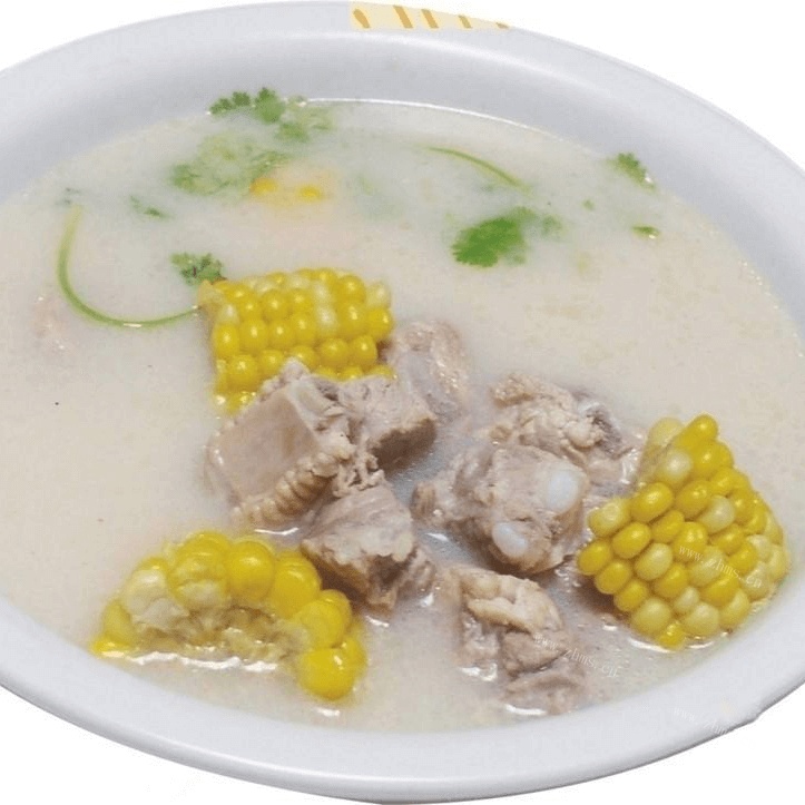 滋补的排骨汤