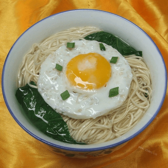 香喷喷的长寿面