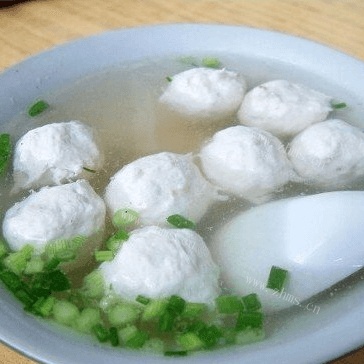 鲜美的鱼丸汤