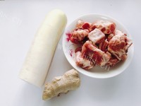 萝卜排骨汤做法图解1)