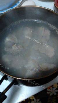 营养丰富的胡萝卜炖羊肉做法图解1)