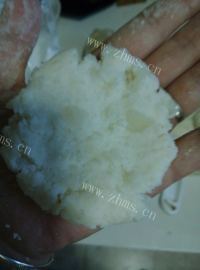 香喷喷的土豆肉松饼做法图解6)