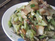 家常菜苦瓜炒腊肉