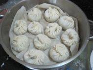 自己做的韭菜肉包