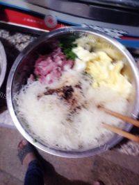 美味早餐韭菜盒子做法图解5)