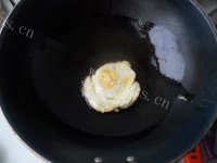 美味的鸡蛋蔬菜刀削炒面做法图解1)