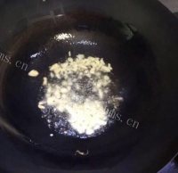 家常菜瘦肉炒青瓜做法图解4)