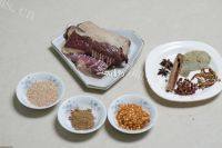 「家有大厨」卤牛肉做法图解1)