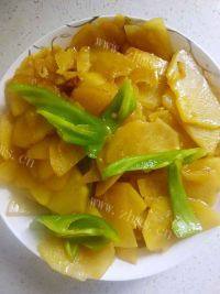 家常菜尖椒土豆片