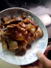 家常菜芹菜炒腊肉做法图解3)