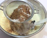 有特色的草莓慕斯蛋糕做法图解5)