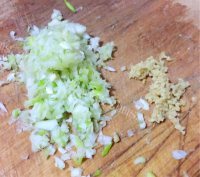 美食豇豆镶嵌珍珠丸做法图解11)