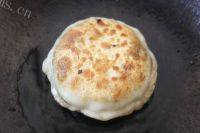 简单的韭菜饼做法图解10)