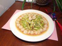 家常菜韭黄炒虾仁