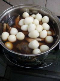 口感饱满的卤鹌鹑蛋做法图解4)