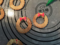 好吃的圣诞花环饼干做法图解18)