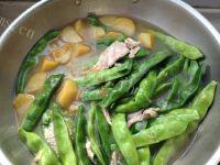 家常炖豆角做法图解7)
