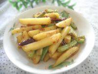 家常菜四季豆炒土豆