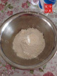 自制凉皮做法图解1)
