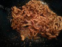 家常菜京酱肉丝做法图解3)