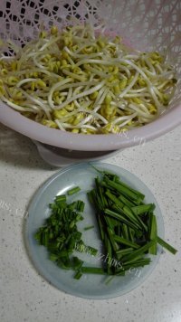 家常菜清炒黄豆芽做法图解1)
