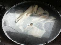 自制双色皮冻做法图解2)