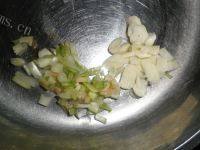 家常菜豆角炒鸡蛋做法图解1)
