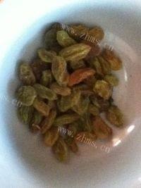 葡萄干小餐包做法图解9)