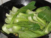 家常菜肉炒油菜做法图解5)