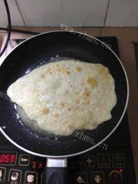 适量鸡蛋煎饼做法图解8)