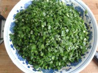 韭菜猪肉饺做法图解3)