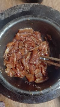 唇齿留香的杏鲍菇炒肉片做法图解3)