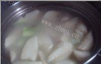 山药炖猪蹄做法图解7)