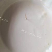 香气浓郁的核桃蛋糕做法图解2)