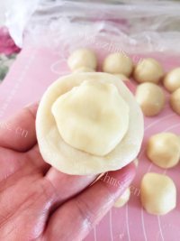 自制玫瑰鲜花饼做法图解7)