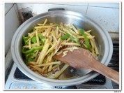 黄瓜土豆条做法图解3)