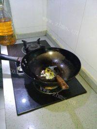 炝炒四季豆做法图解4)